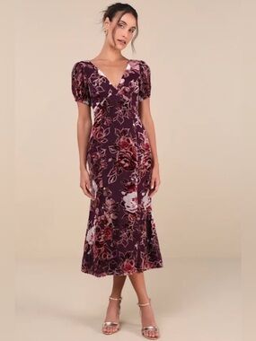 Purple Velvet Puff Sleeve Midi Dress